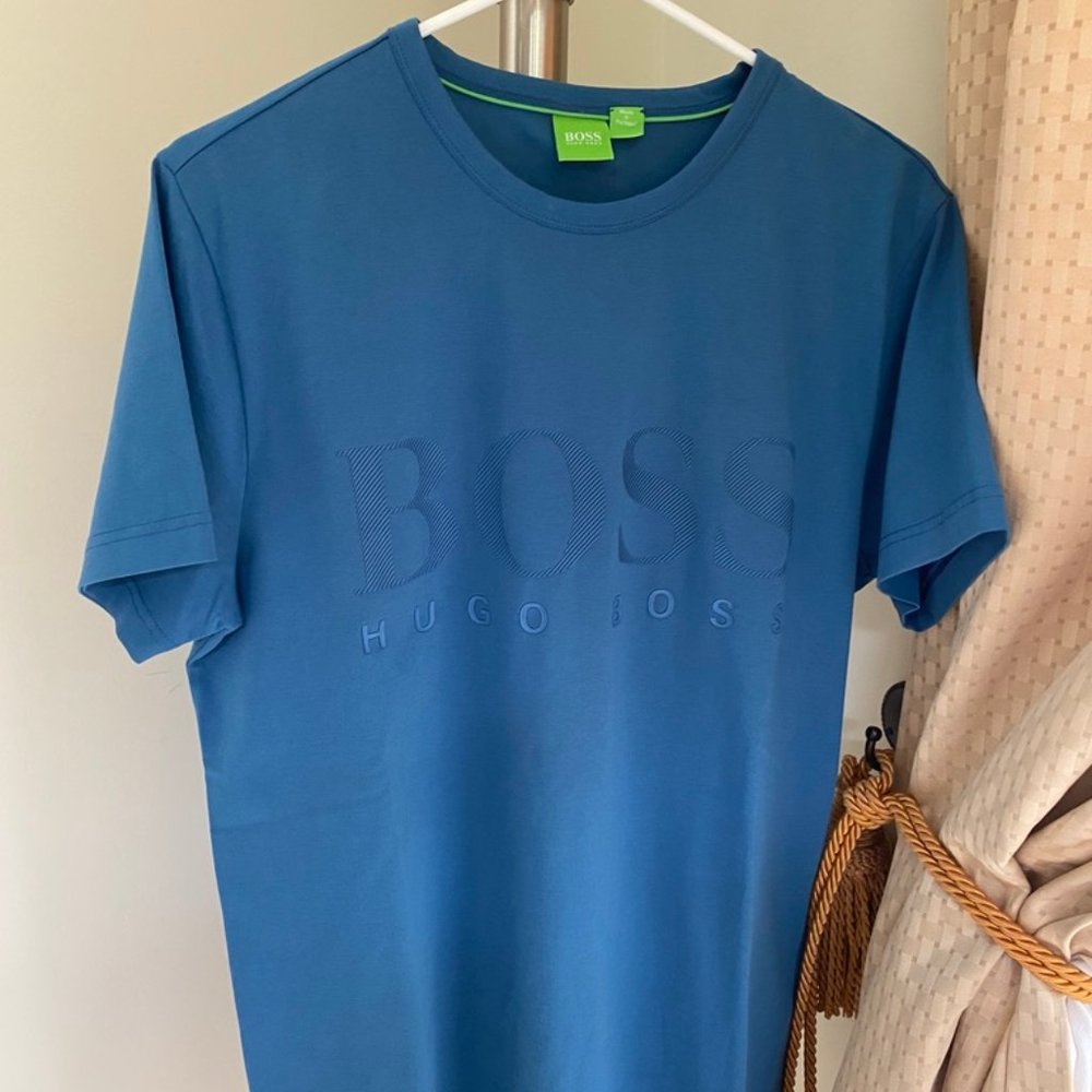 Hugo BOSS Men Rubberized Lenticular Logo T shirt - Picture 2 of 7